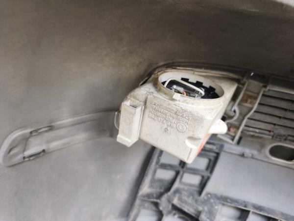 PARE CHOC AVANT SKODA FABIA - Vue 7